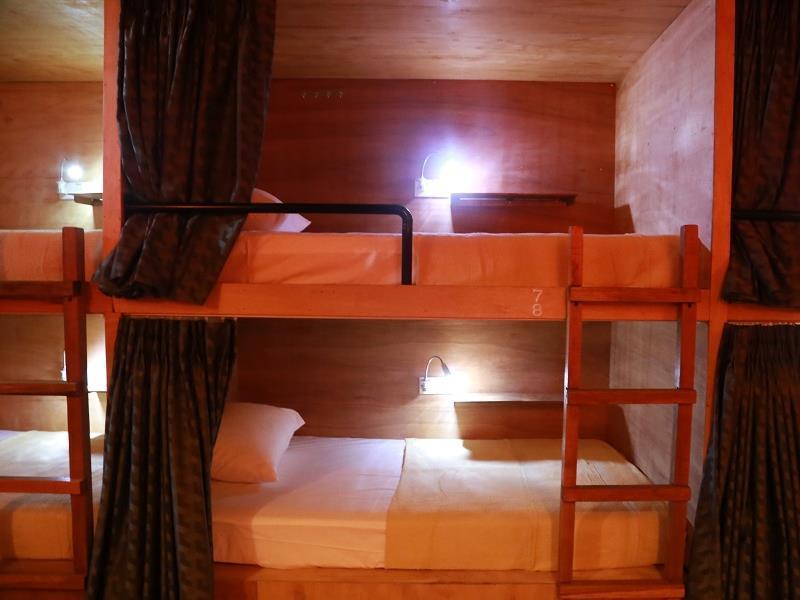 Gibbon Guesthouse Kuching Exterior photo
